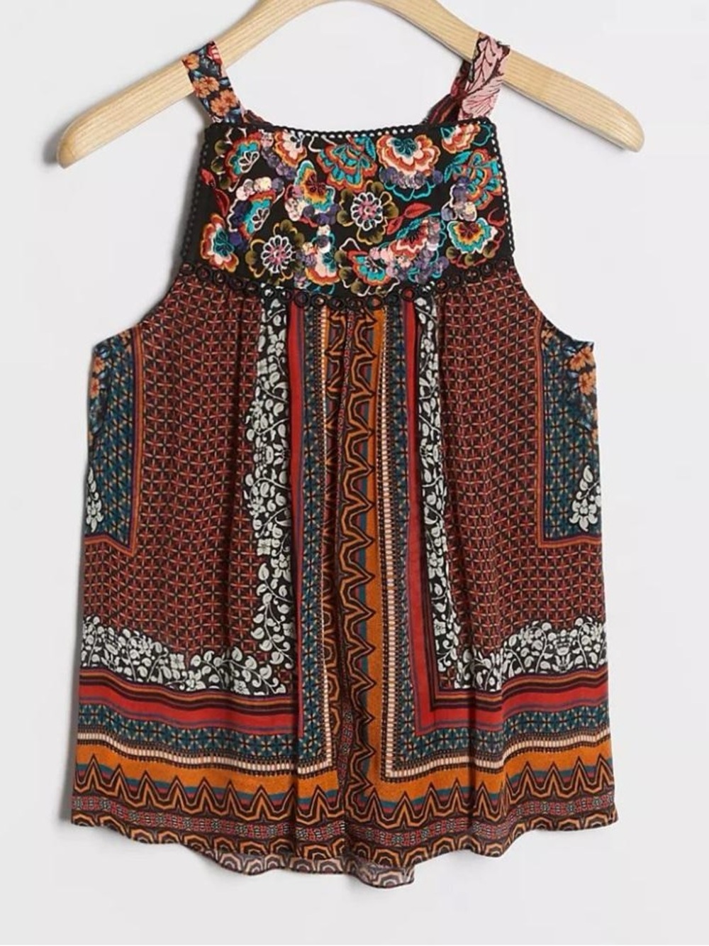 Bohemian Floral Embroidered Halter Tank Top - Multicolor